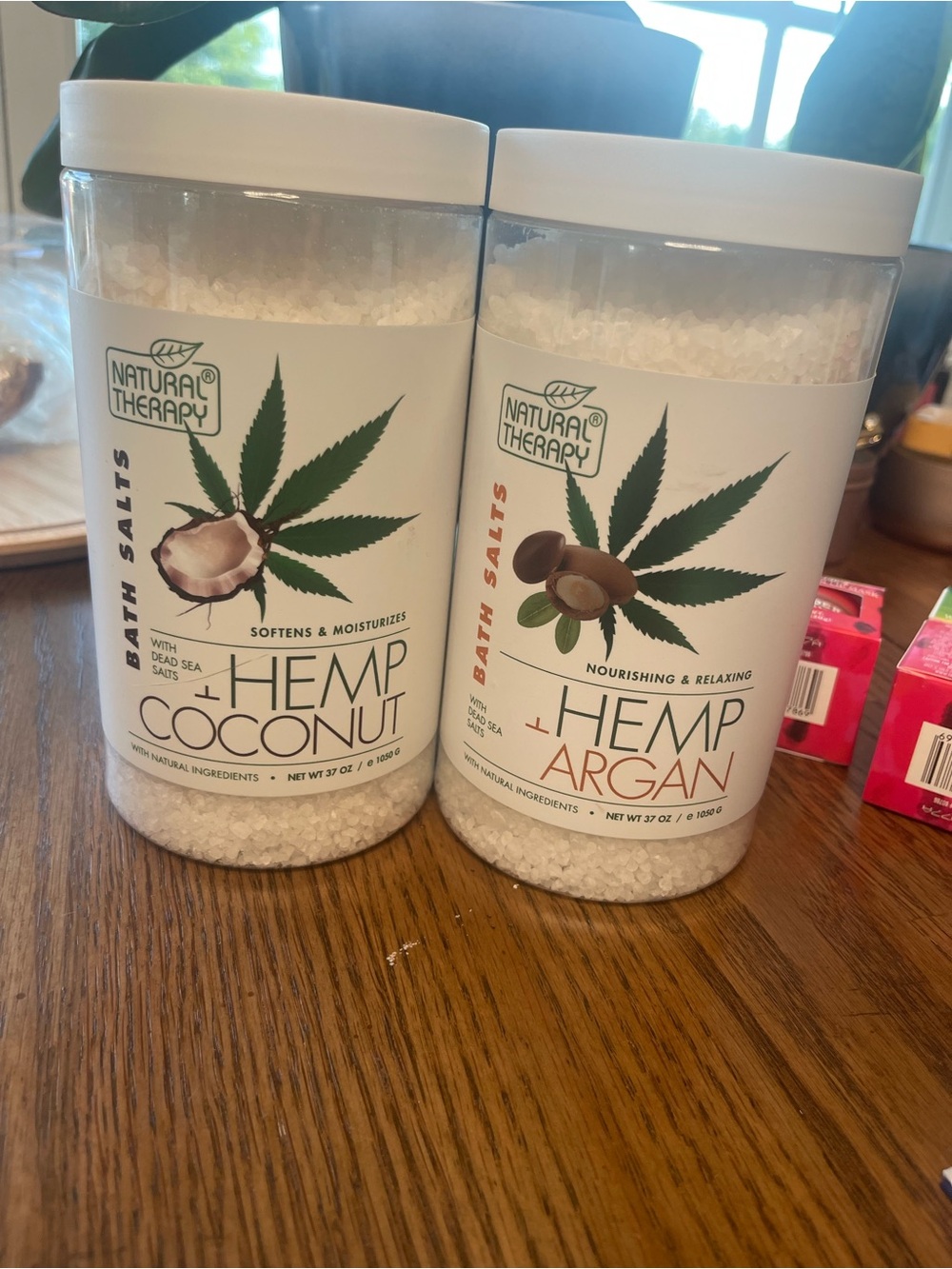 Natural Therapy Hemp Coconut & Hemp Argan Bath Salts - White